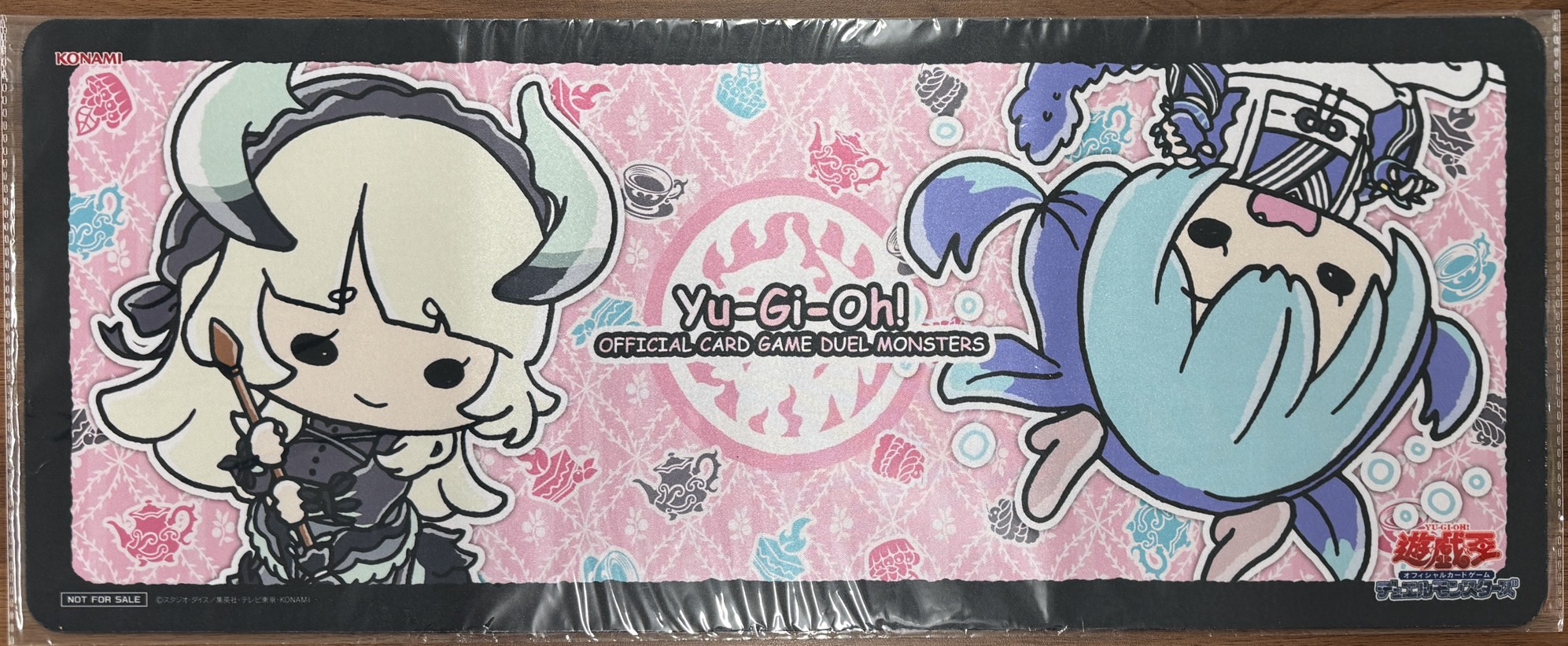 【ハーフプレイマット】ゆるぎお～　ドラゴンメイド　ニューロン