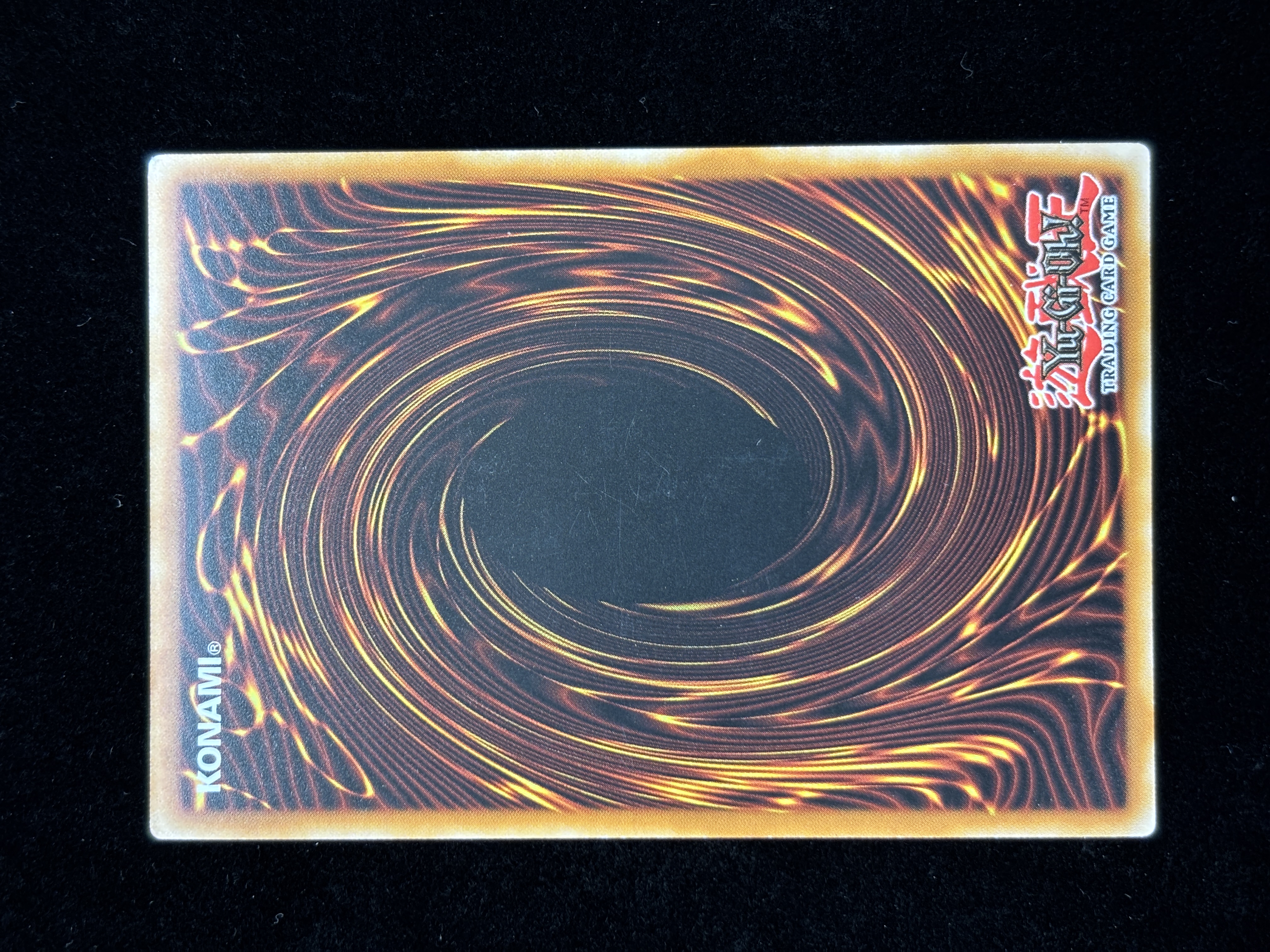 【状態B】●BLUE-EYES WHITE DRAGON(背景石板)(LCKC-EN001)(UR)C