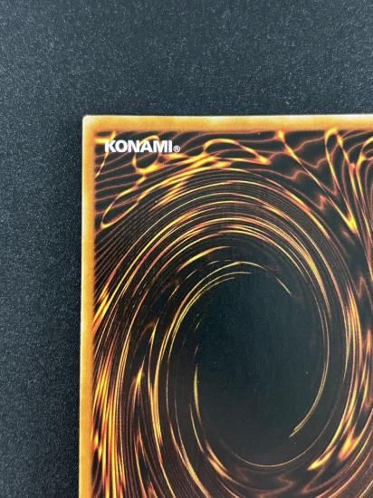 【状態B】●マジシャン・オブ・ブラックカオス